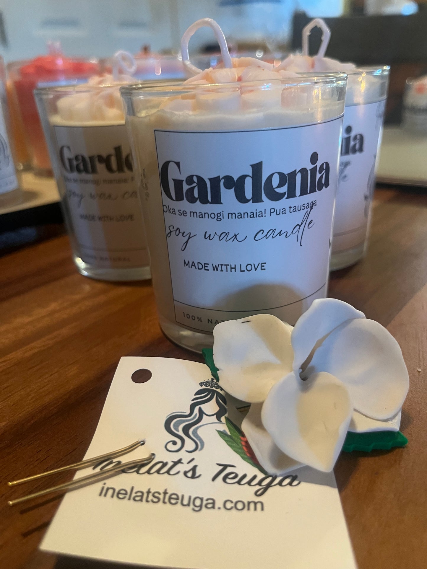Gardenia scented candle