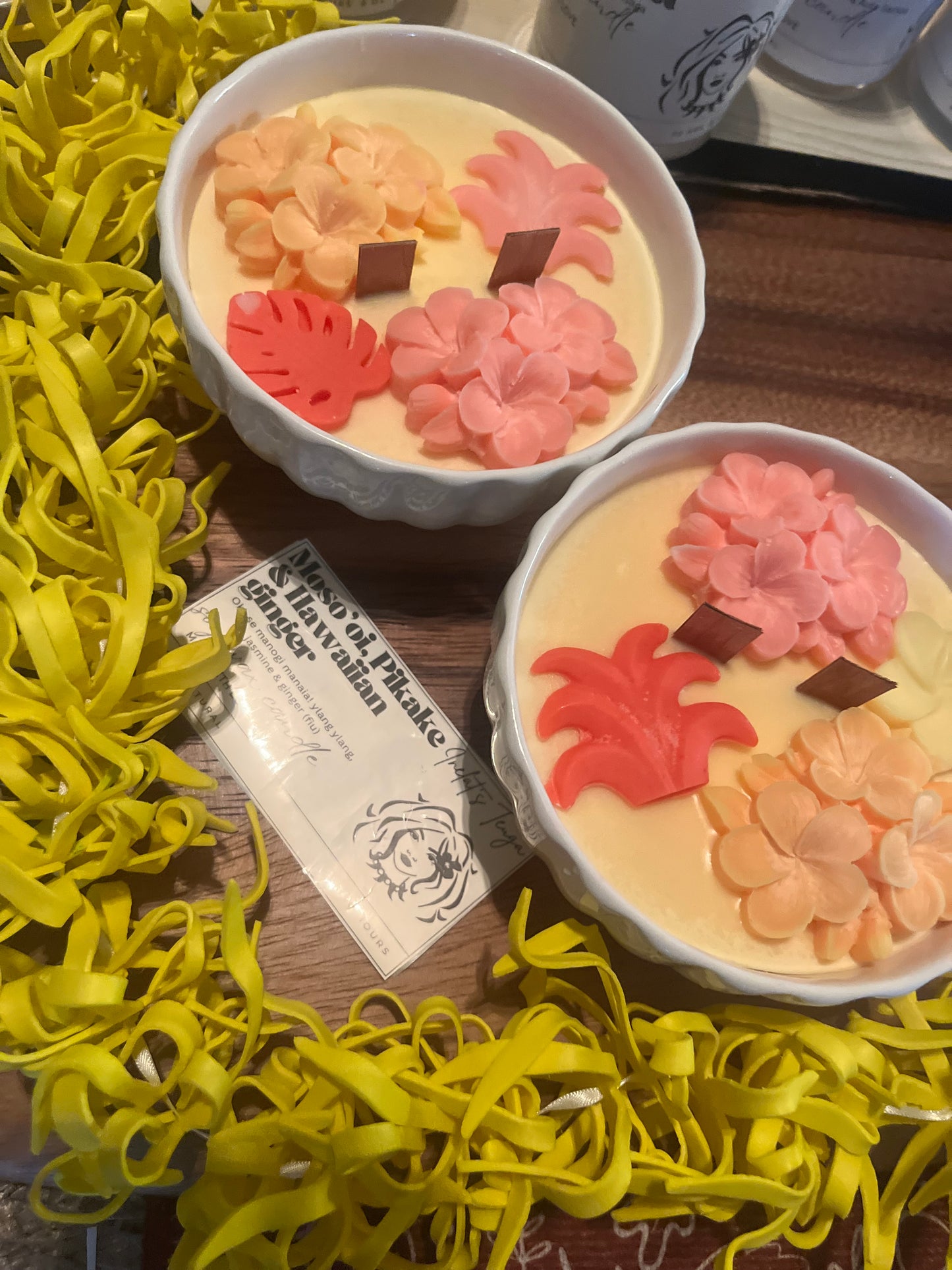 Moso’oi (ylang ylang) Pikake (jasmine) and a hint of Hawaiian ginger