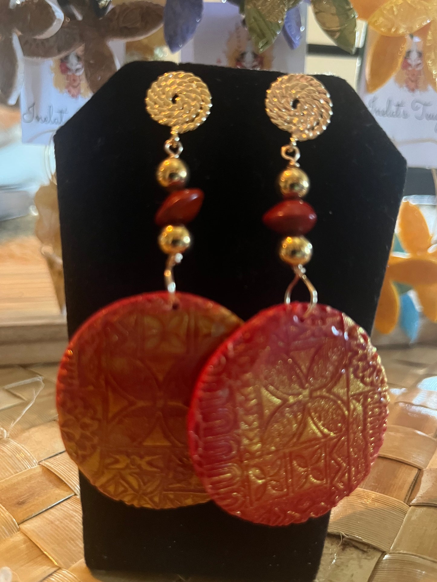 Red tapa seal w/lopa