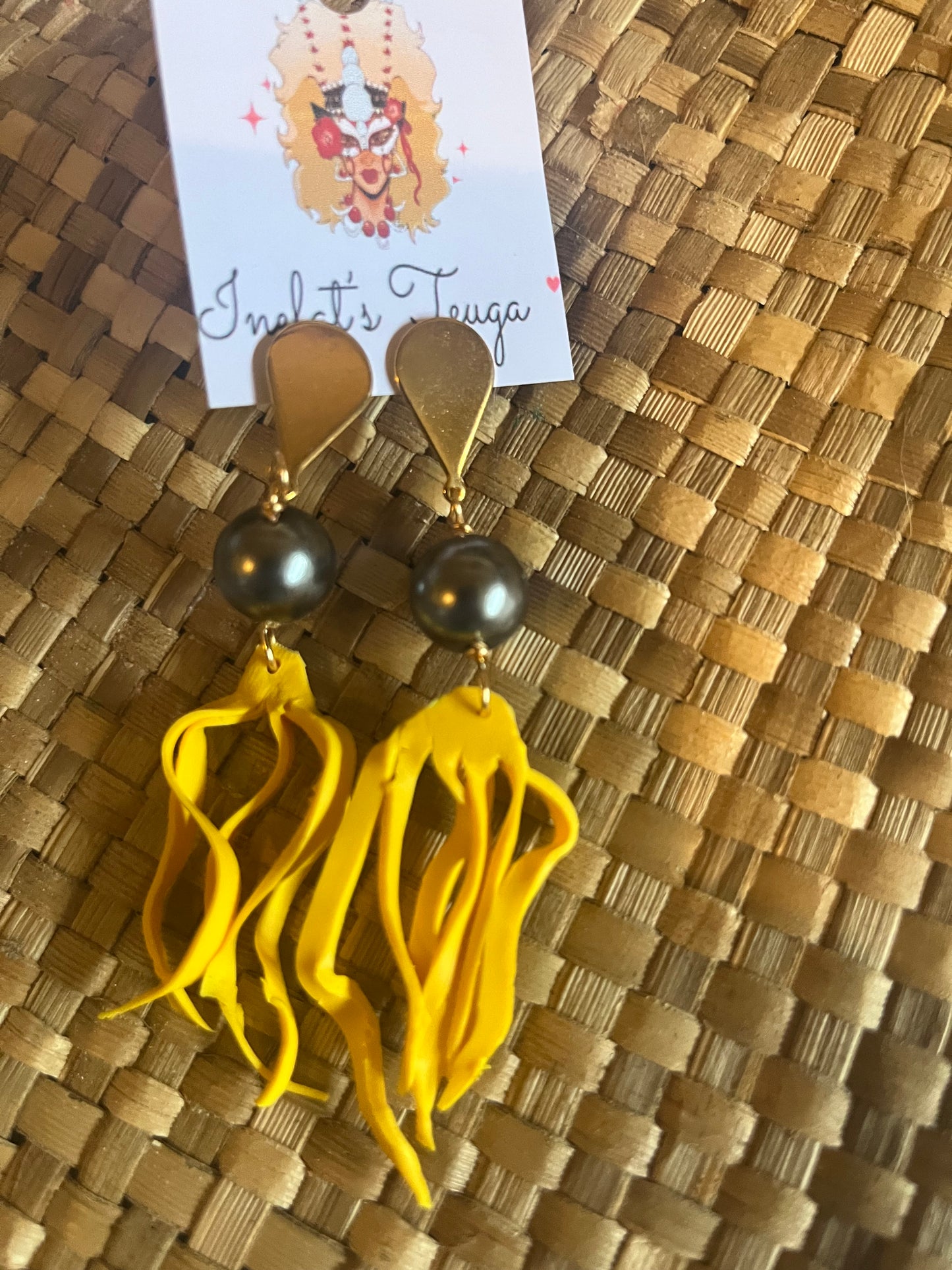 Moso’oi earrings