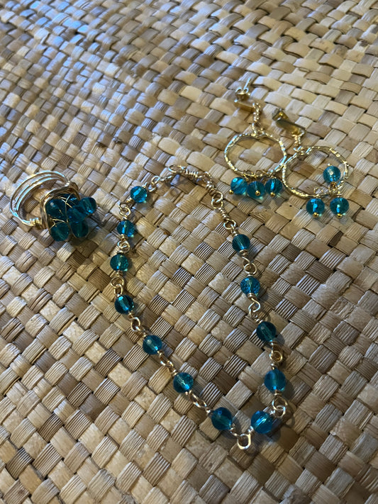 wire wrap blue