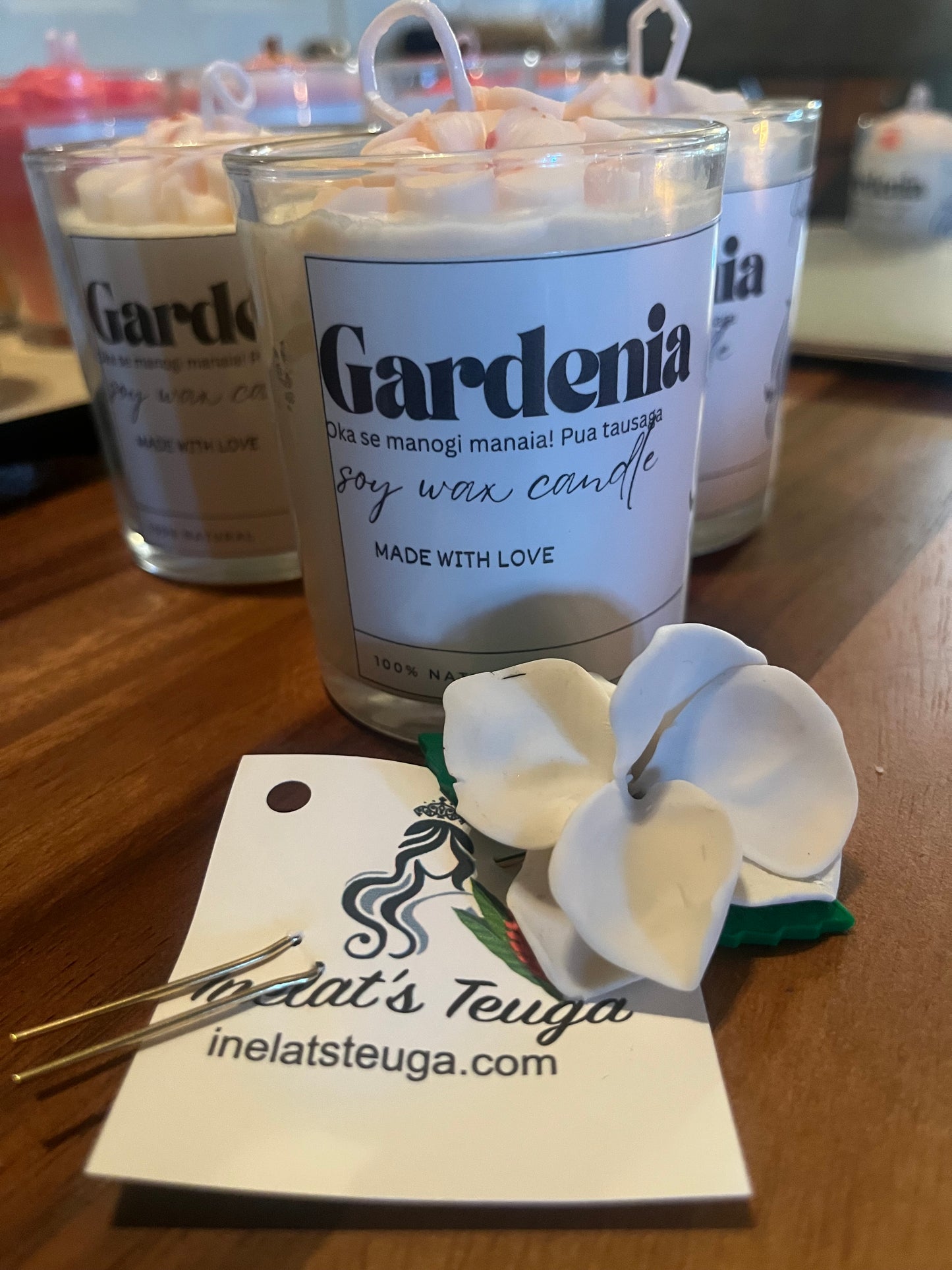 Gardenia scented candle